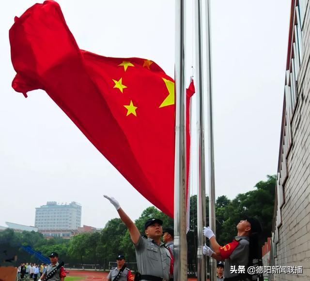 德外校長致辭:唯有目標堅定才能逆天改命