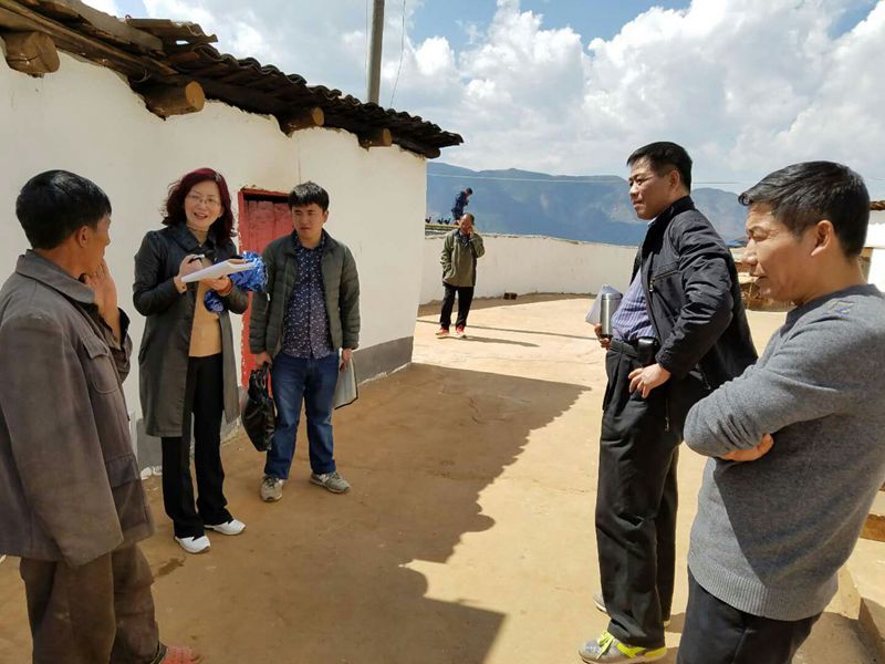 1521772067700778.jpg 省督導(dǎo)小組前往昭覺縣開展2018年第一輪脫貧攻堅督導(dǎo)工作_副本.jpg