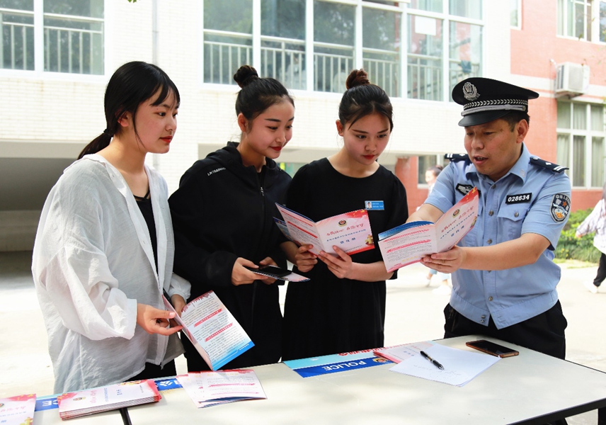 1558055911813376.jpg 1.jpg