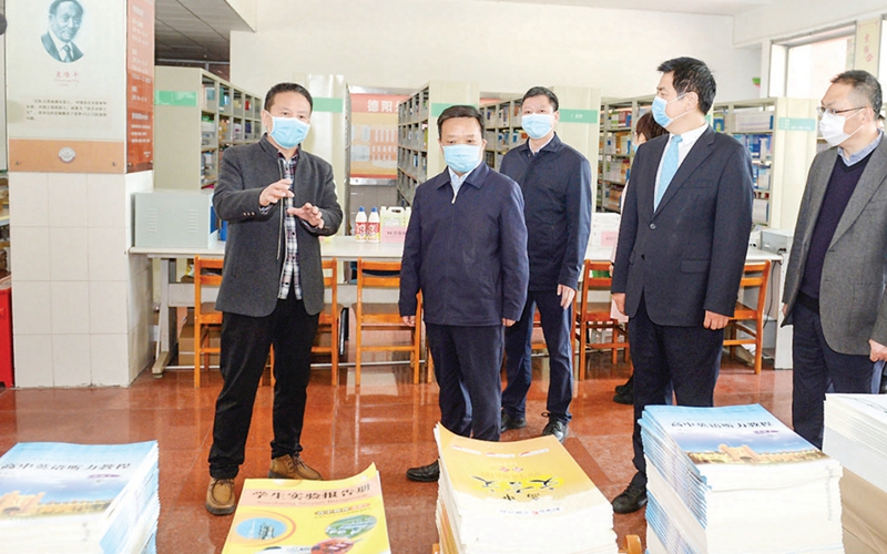 1604287213382344.jpg 1585793018838246.jpg